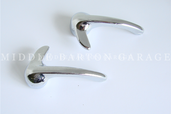 QUARTER LIGHT CATCH R.H. 500FLRD/600D/E	